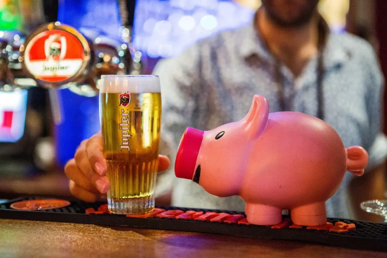 The Flying Pig Uptown Hostel Amsterdam
